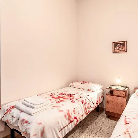 Cozy In S,lorenzo Al L,fiastra With Kitchen Prázdninový dům Fiume